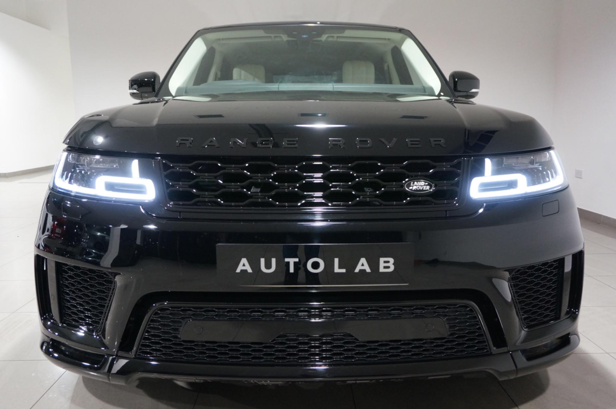 Land Rover Range Rover Sport 3.0 D300 MHEV HSE Silver Auto 4WD Euro 6 (s/s) 5dr